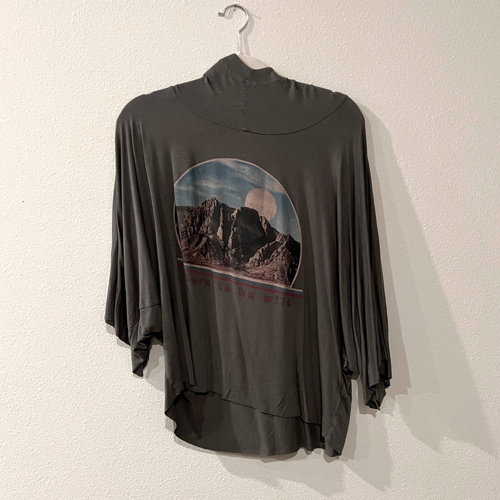 Olive, thin, half sleeve hoodie